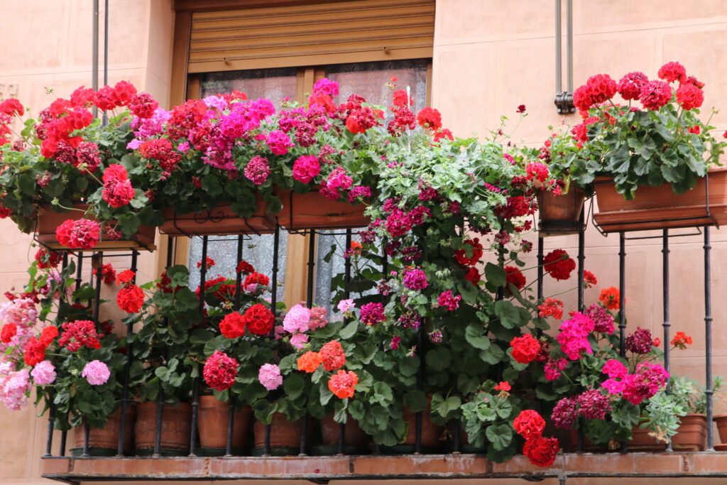 31 Balcony Railing Planter Ideas